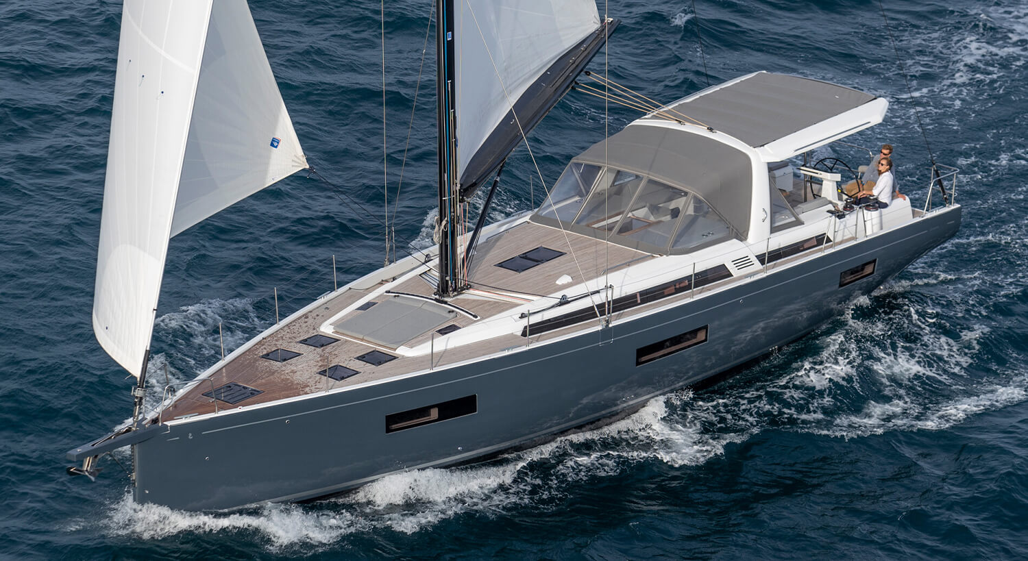 Oceanis Yacht 60